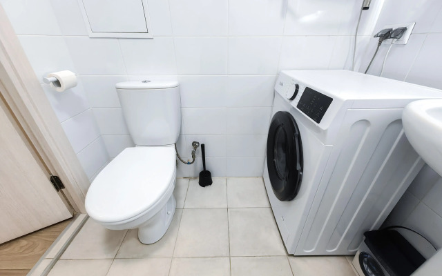 Квартира Вместительная у МРНЦ им. Цыба