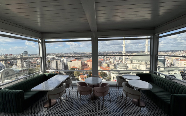 CVK Taksim Hotel