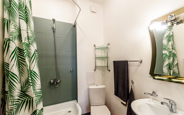 Studiya Na Nikitinskoy 108 Apartments