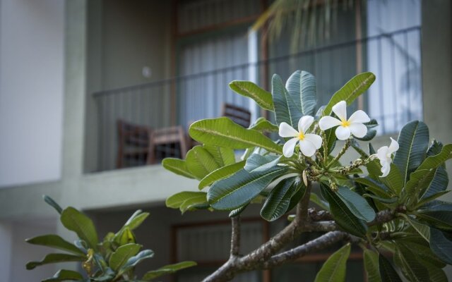 Fresco Water Villa Hotel