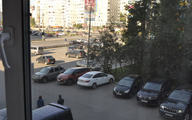 Квартира в Доме над Рестораном Тундра