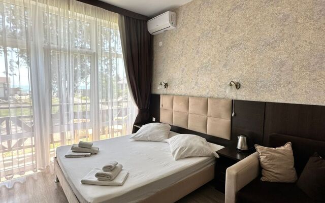 Hotel Aguchi Beach