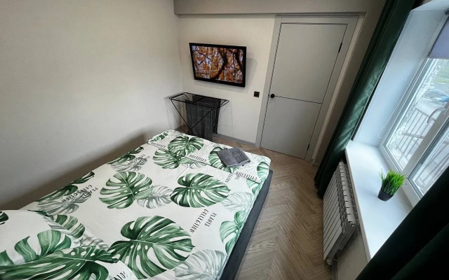 Na Yanovskogo 3 Flat