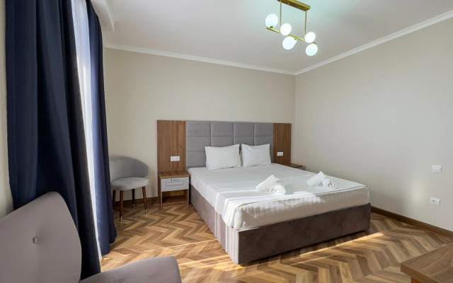 Greys Briz Hotel