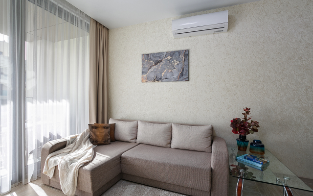 Sky Plaza Apartments