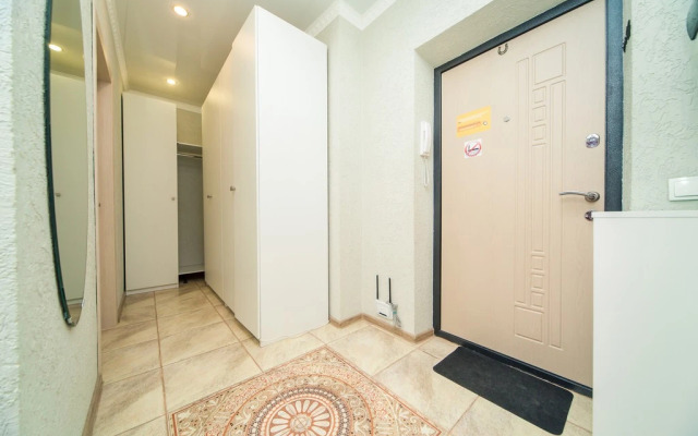 Квартира от компании Хоум Отель на Мичурина 152