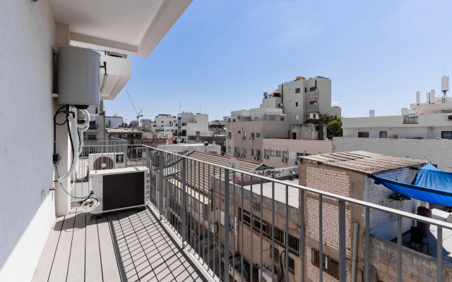 Blueground at Florentine ID18 Apartments