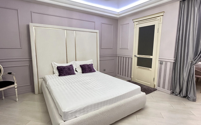 Апартаменты с Отдельным Входом Lilac