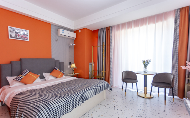 Отель Hong Xiyuan Apartment Hotel Wada Plaza