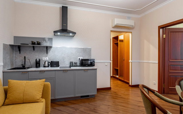 Квартира евро-двухкомнатная просторная с видом на канал