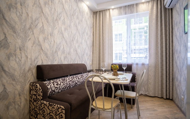 Red Apartments Art Layt Siti Marias Apartments