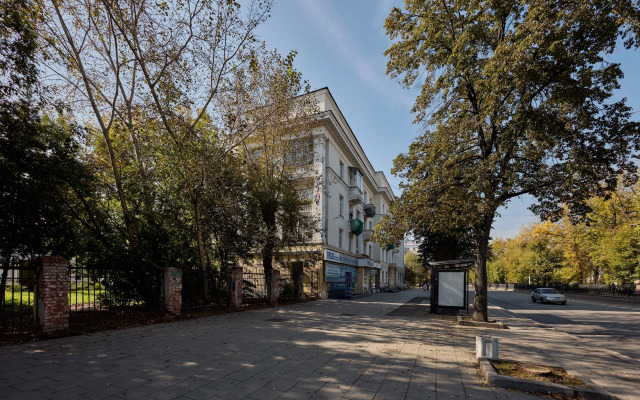 Апартаменты Новый 12-местный апартамент Ретро Стиль Кинотеатр Sony PS4