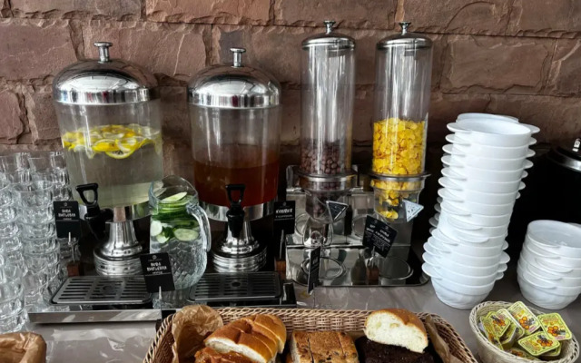 U Morya, Kruiz Lenina 219/5 Apartments