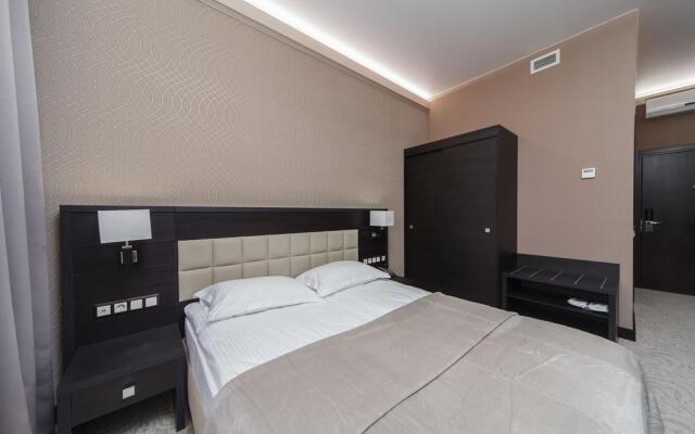 Radio Hotel