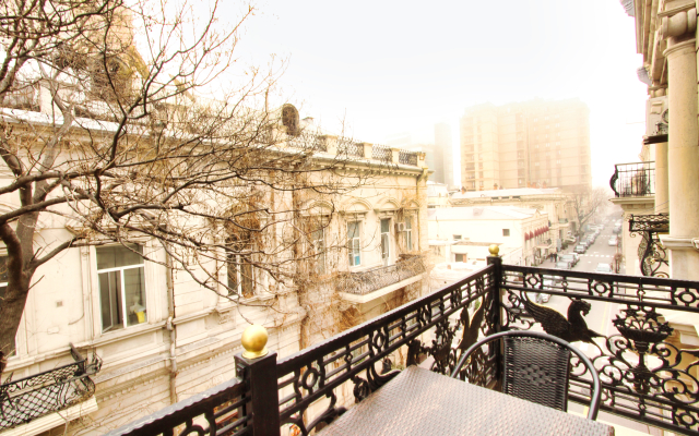 Pilot Baku Hotel