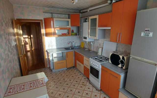 Na Kommunisticheskoy 63 Flat