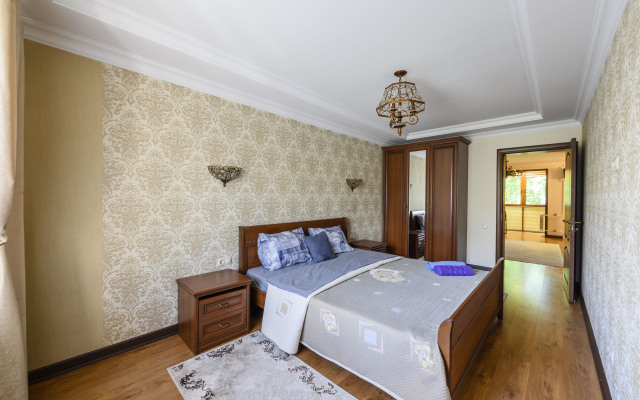 12 Samy Tsentr. Idealno dlya Turista ili Komandirovannogo Apartments