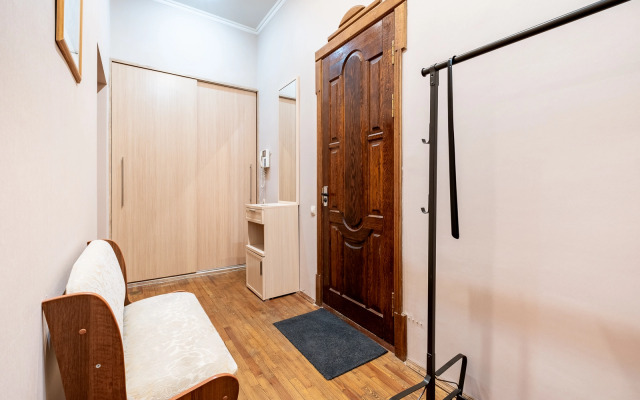 Апартаменты в центре города у метро Чернышевская