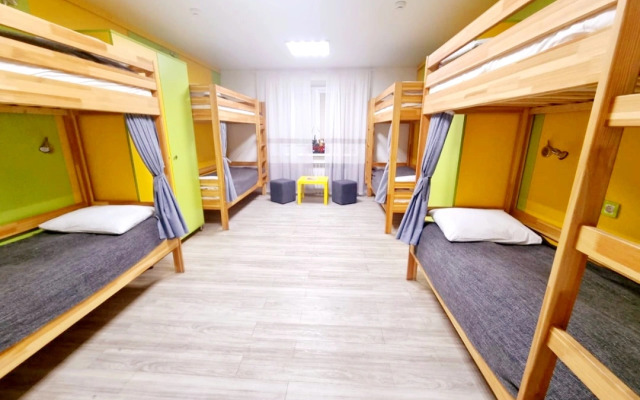 Party And Sun Hostel