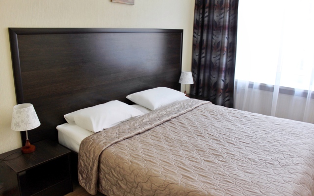 Peterville Hotel