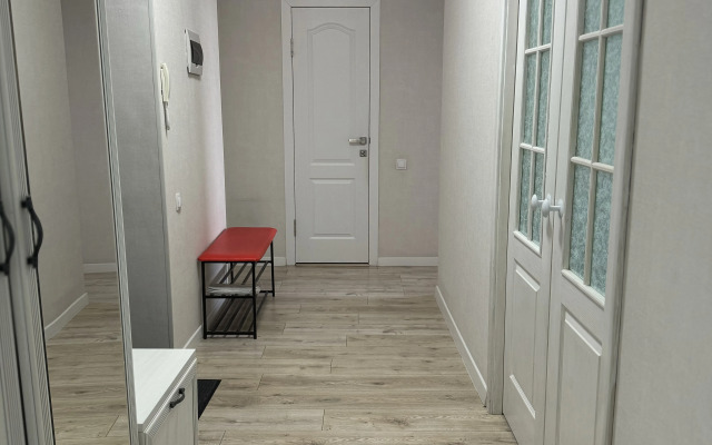 Na Shakhterov 74 Flat