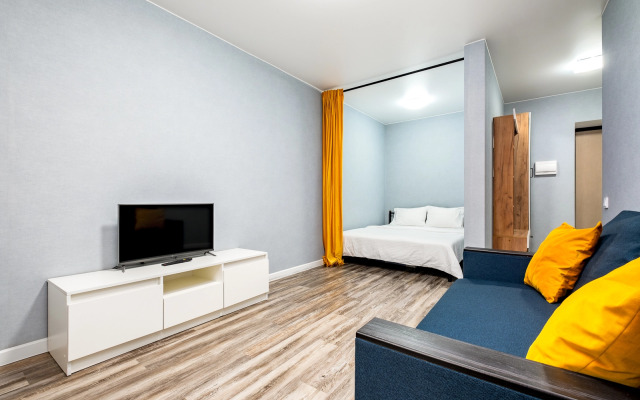 U Metro Tekhnologicheskiy Institut Apartments