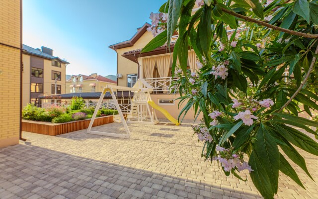 Krinitsa Apart Hotel