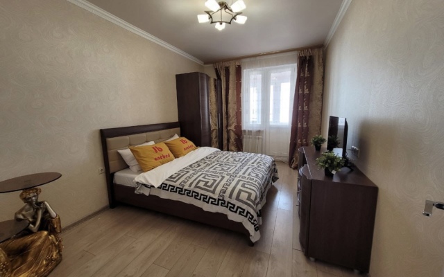 Krasnogorskiy Bulvar 18 Apartments