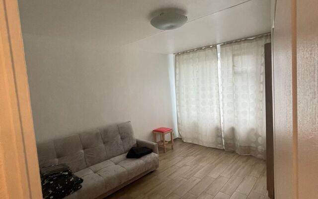 Zarevy Proyezd 5k1 Flat