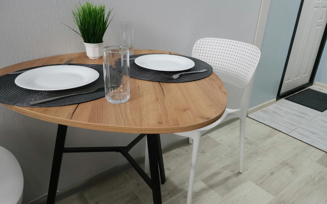 Na Aleksandra Turchevicha 8 Flat