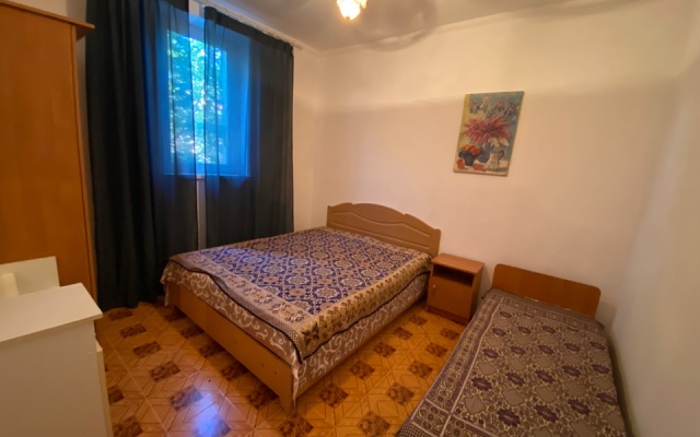 Taraktash Guest house