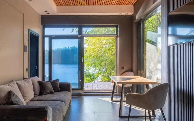 Вилла на Воде Рощино