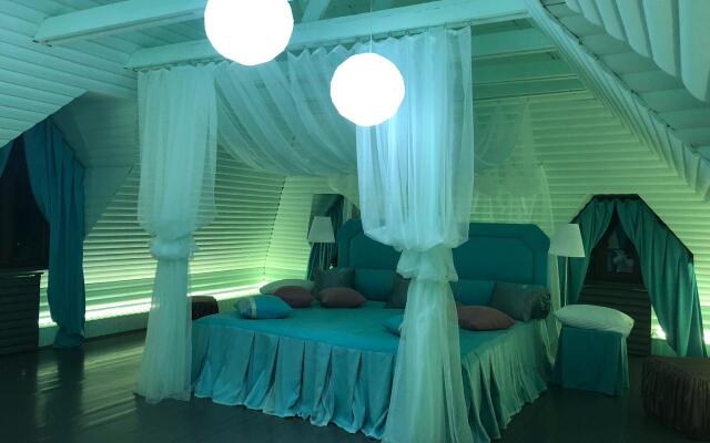 Staryij Zamok Hotel
