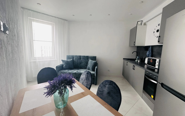 Na 24 Etazhe S Vidom Na Gorod Apartment