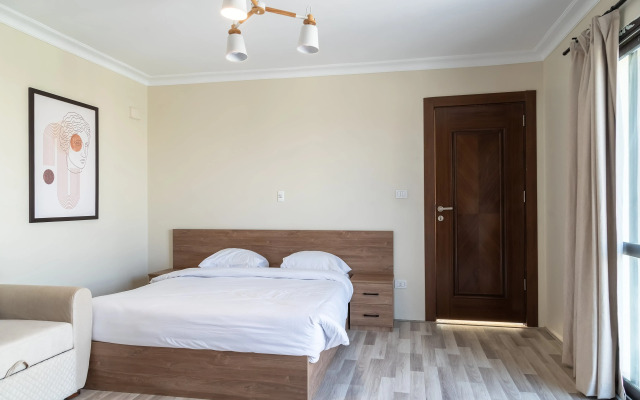 Settle Inn Sodic Eastown Studio Apartment