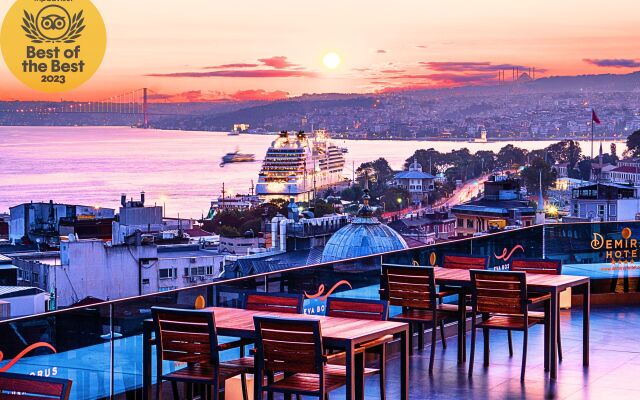 Demiray Hotel