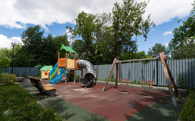 Апартаменты светлые на 16 этаже