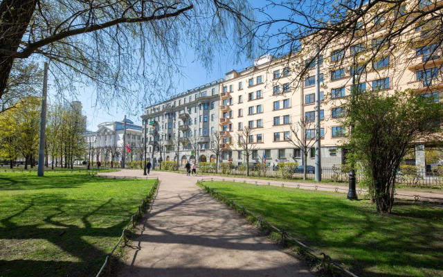 Квартира Кронверкская 45