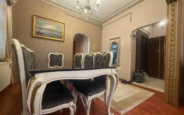 3BR Apt 4AC Balcony 5 Min to Metro Apartments