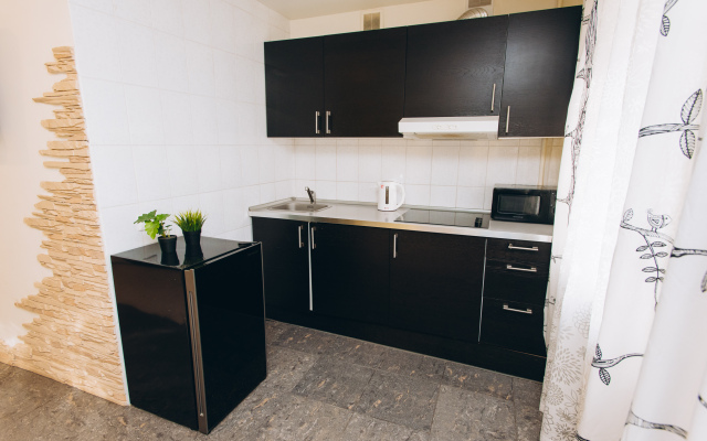 Dvukhkomnatnaya kvartira na Popova 15 Apartments