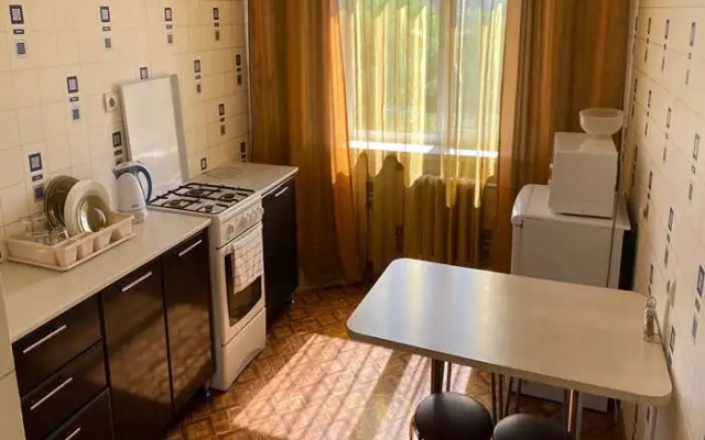 Квартира Двухкомнатная на Улице Отрадная Д79 20209