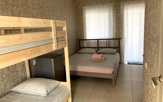 Mango House Guest house