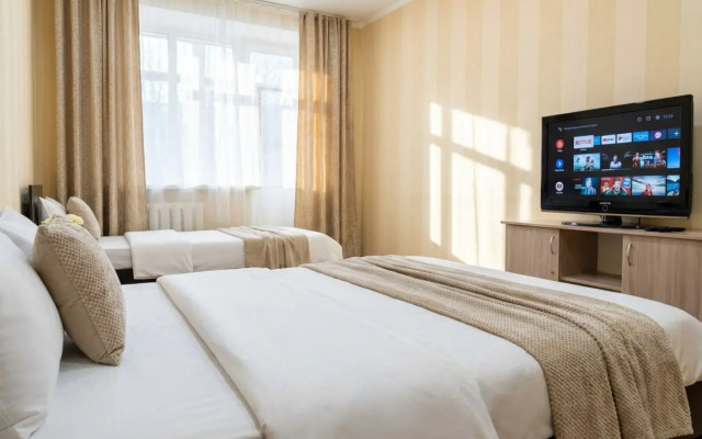 Апартаменты Розы Люксембург 12