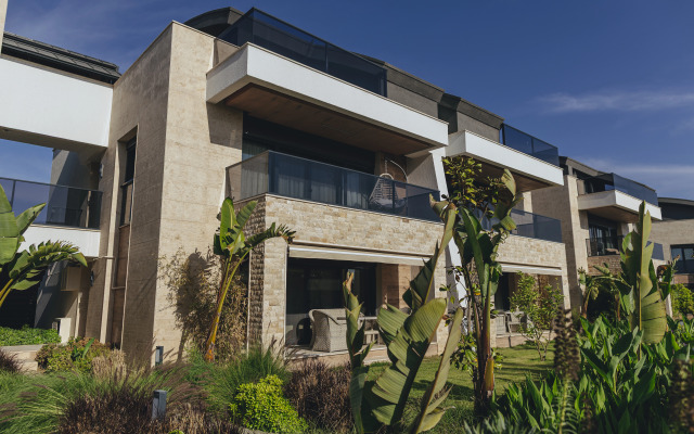 Luxury Garden Suites