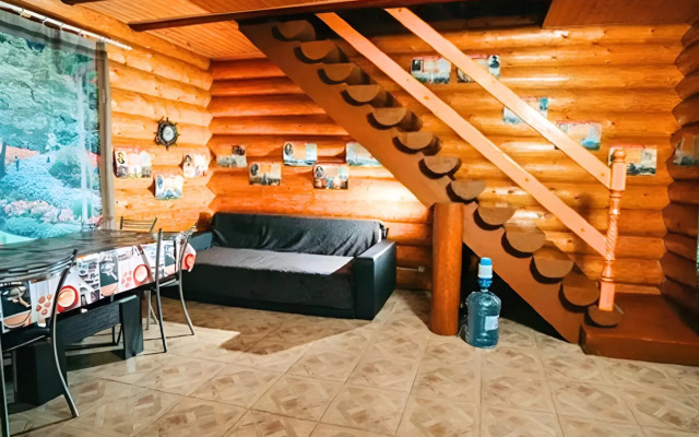 Brevenchatyij Guest House