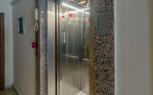 Zendy Suite Apart-Hotel