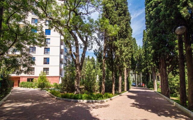 Solaris Apartments