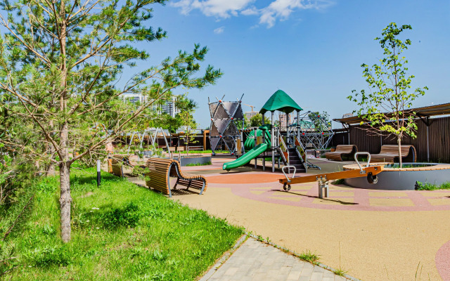 Sovremenny Zhiloy Kompleks Ryadom s Megoy Flat
