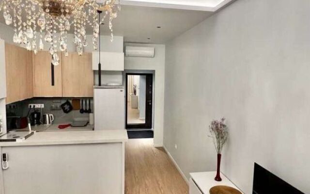 Квартира Студия на Набережнoй Большoй Невки