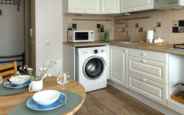 Апартаменты Стоп. Снято! с лоджией-кабинетом